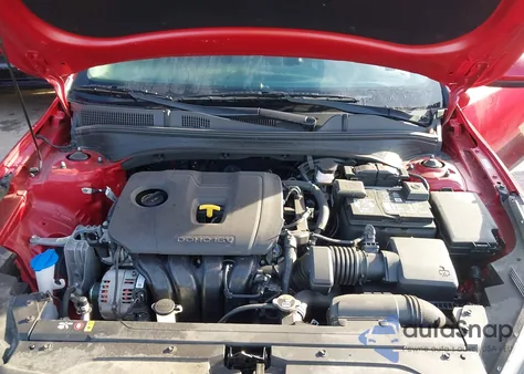 2022 Kia Forte Lxs z USA, uszkodzony, nr VIN 3KPF24AD8NE441757